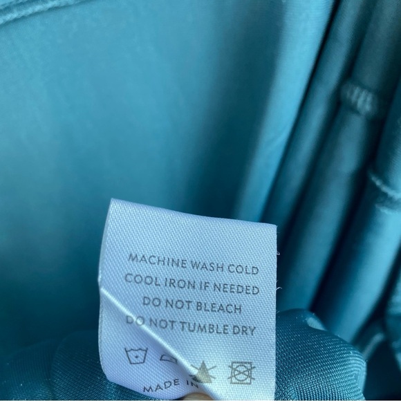 Baltic Born Maxi Wrap Dress Womens Size 3XL Meghan Velvet Persian Blue - Picture 8 of 9